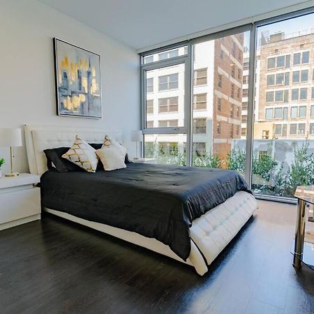 Appartamento Downtown Paradise Escape With 2 Pools / Hot Tubs Los Angeles Esterno foto